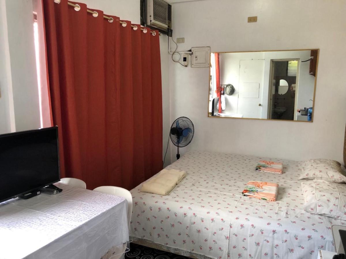 The Mansion - 2 Pax Solo Budget Room Near Airport Terminal Manilla Buitenkant foto